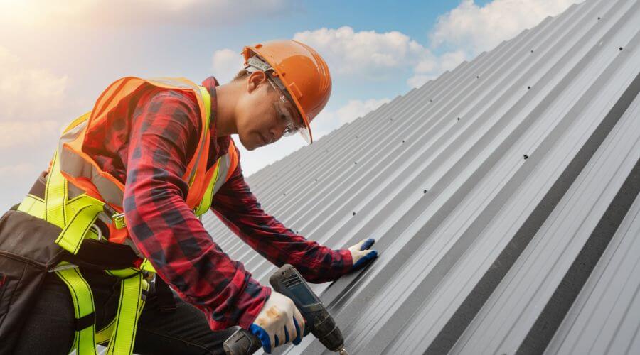 Expert top industrial roofings services in Dowagiac, MI